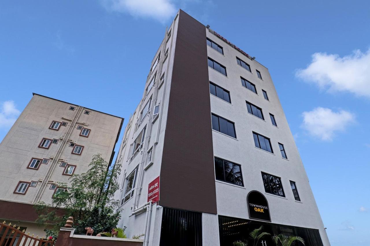 מלון העיר בנגלור Townhouse Oak Tierra Woods Manyata מראה חיצוני תמונה